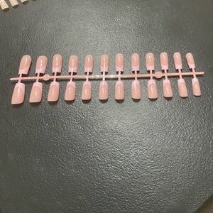 Pink Press-On Nails